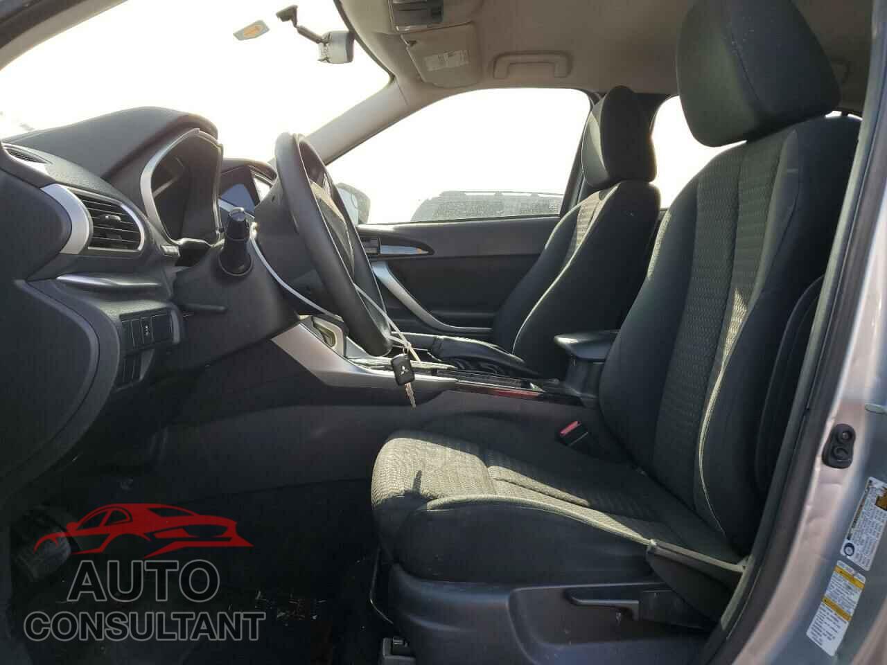 MITSUBISHI ECLIPSE 2018 - JA4AT3AA6JZ063521