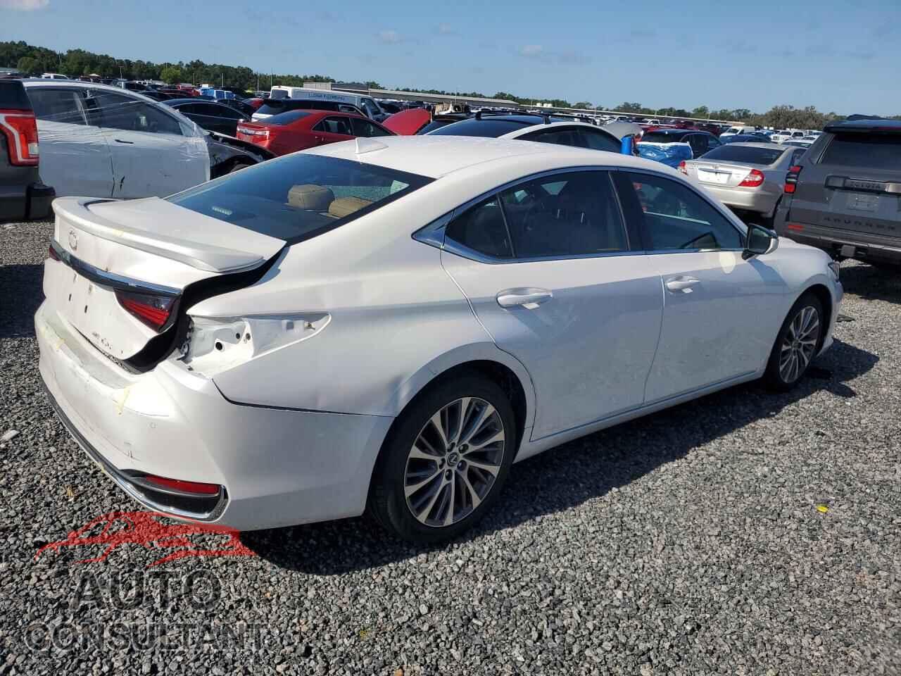 LEXUS ES250 2021 - 58AD11D19MU005904