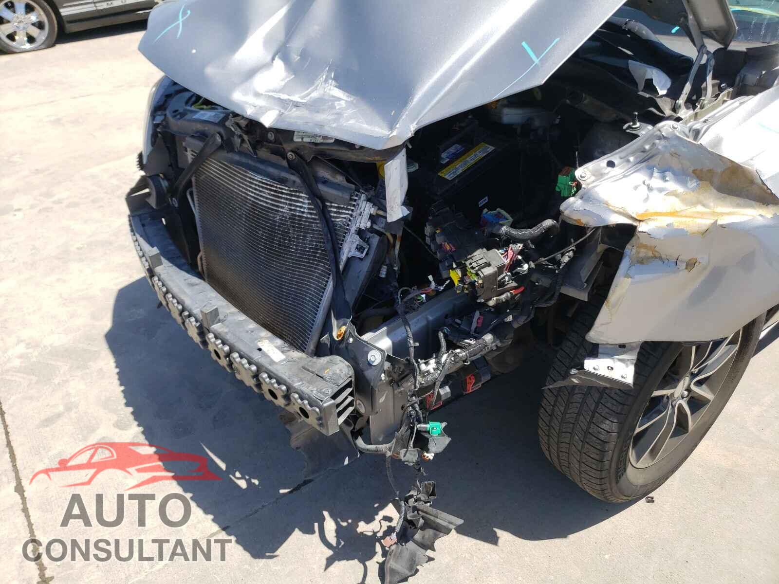 DODGE GRAND CARA 2017 - 2C4RDGEG2HR714224