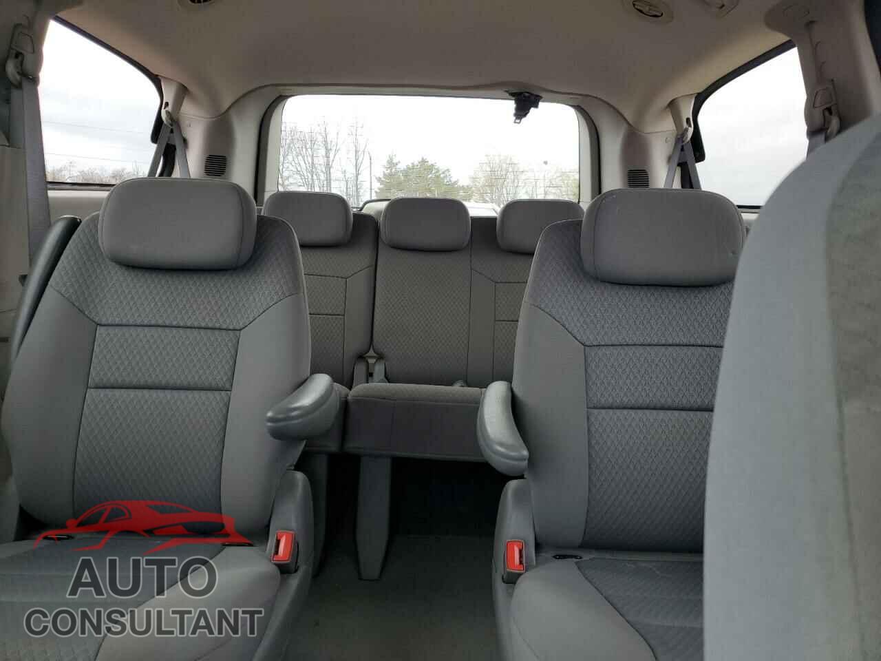 DODGE CARAVAN 2010 - 2D4RN4DE5AR472131