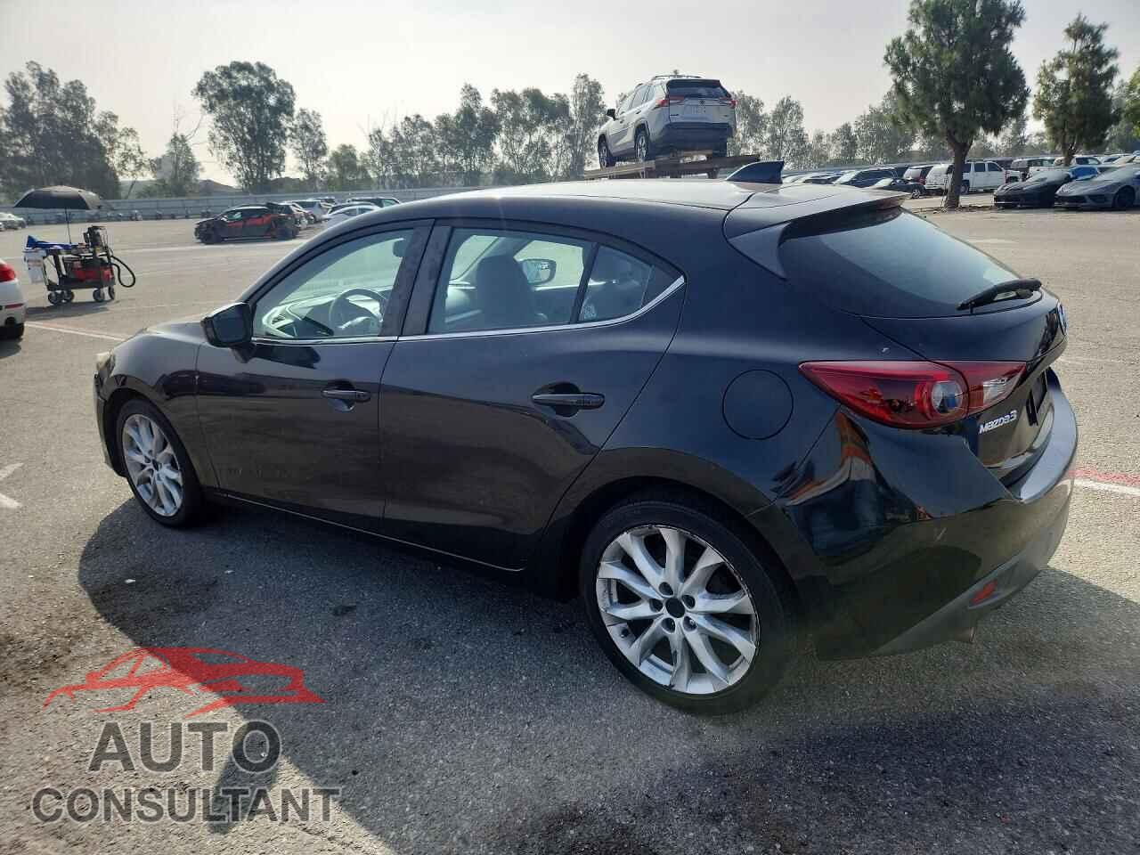 MAZDA 3 2015 - JM1BM1M30F1257959