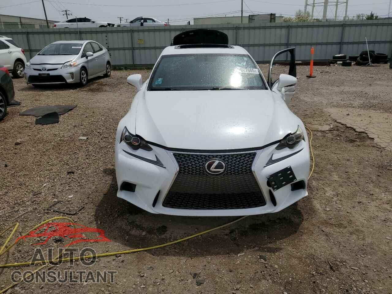 LEXUS IS 2014 - JTHCE1D22E5003085