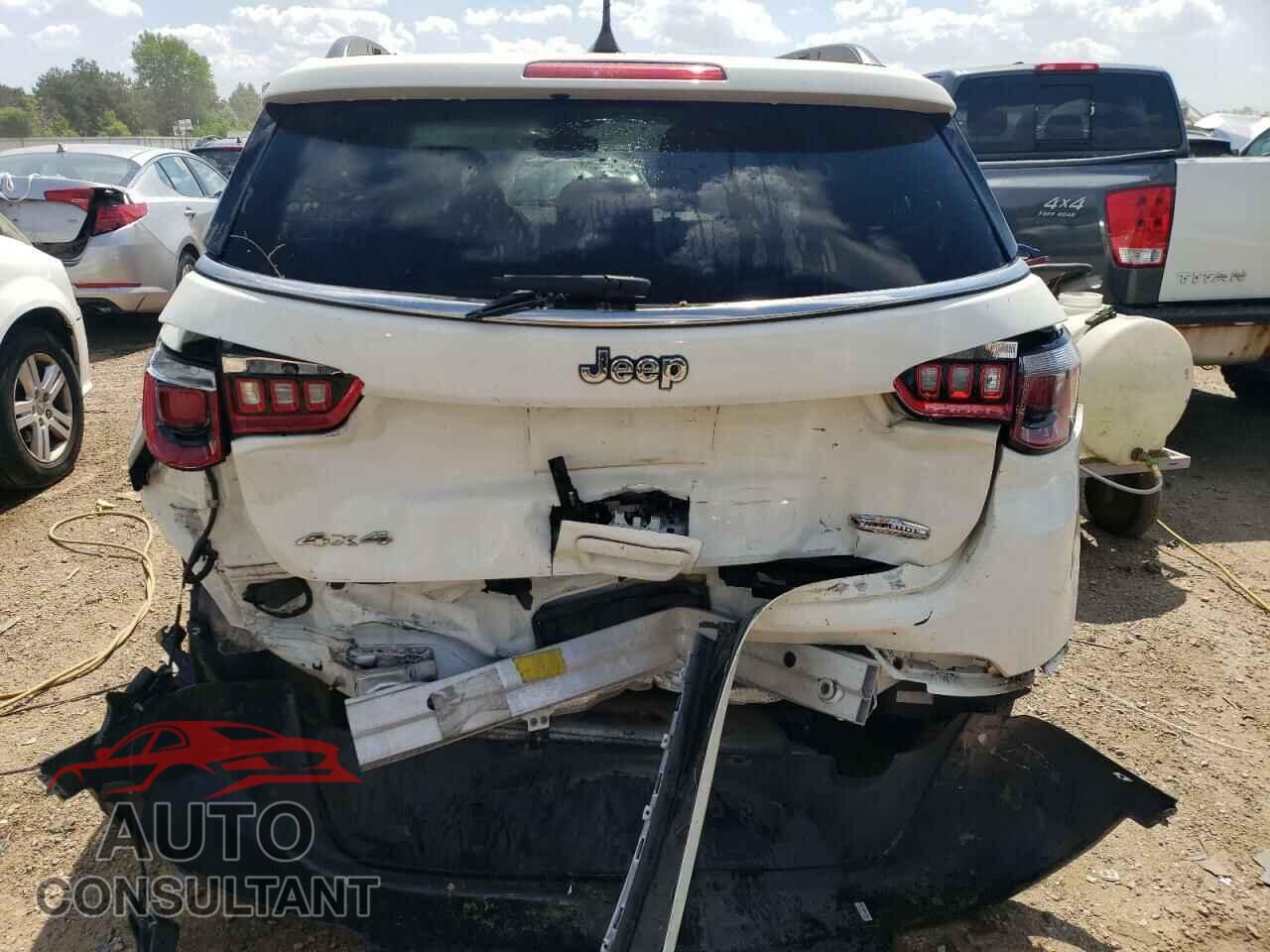 JEEP COMPASS 2017 - 3C4NJDBB7HT597459