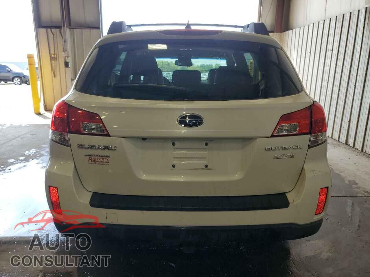 SUBARU OUTBACK 2013 - 4S4BRBKC2D3254441