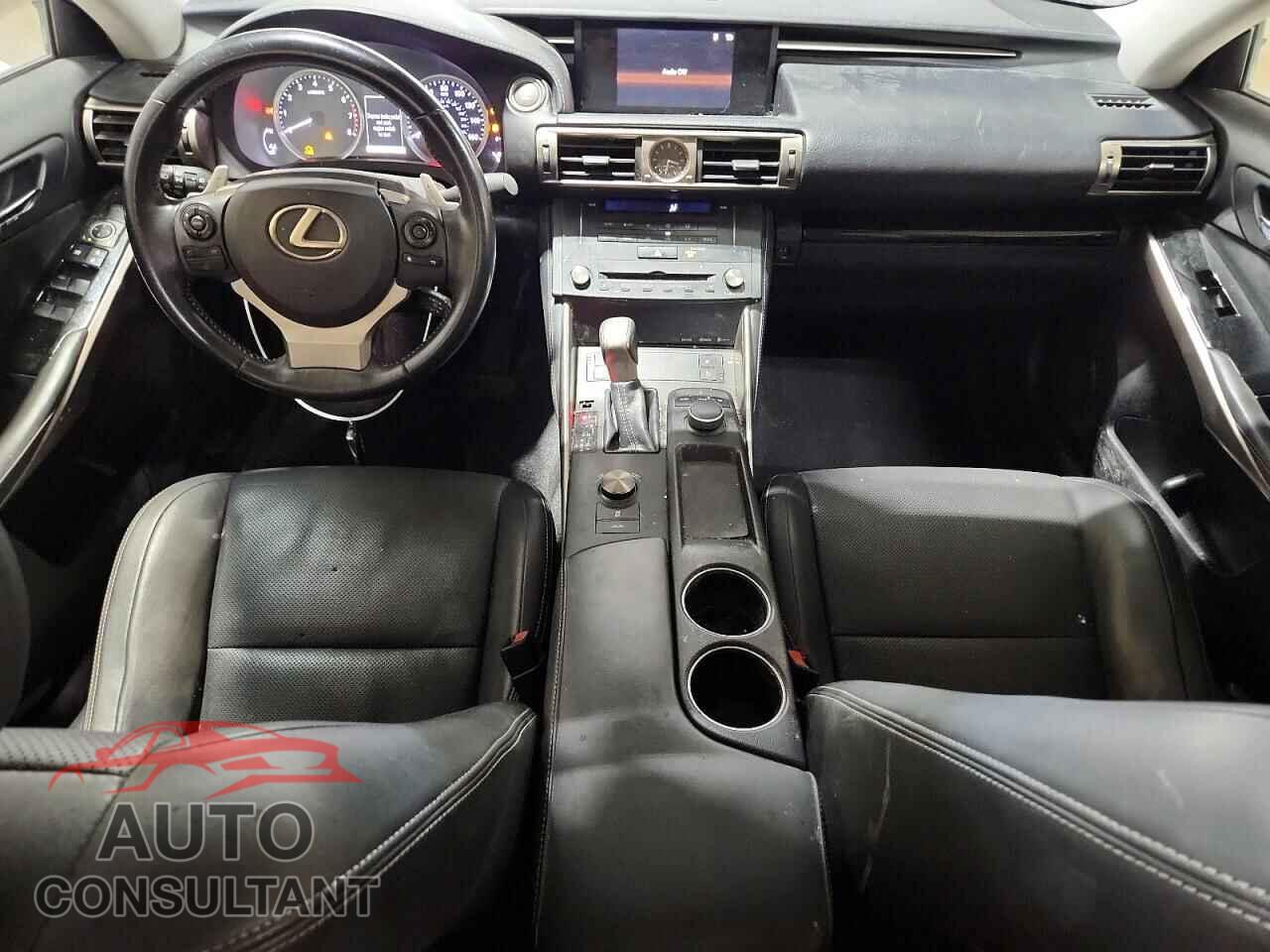 LEXUS IS 2015 - JTHCF1D27F5020950