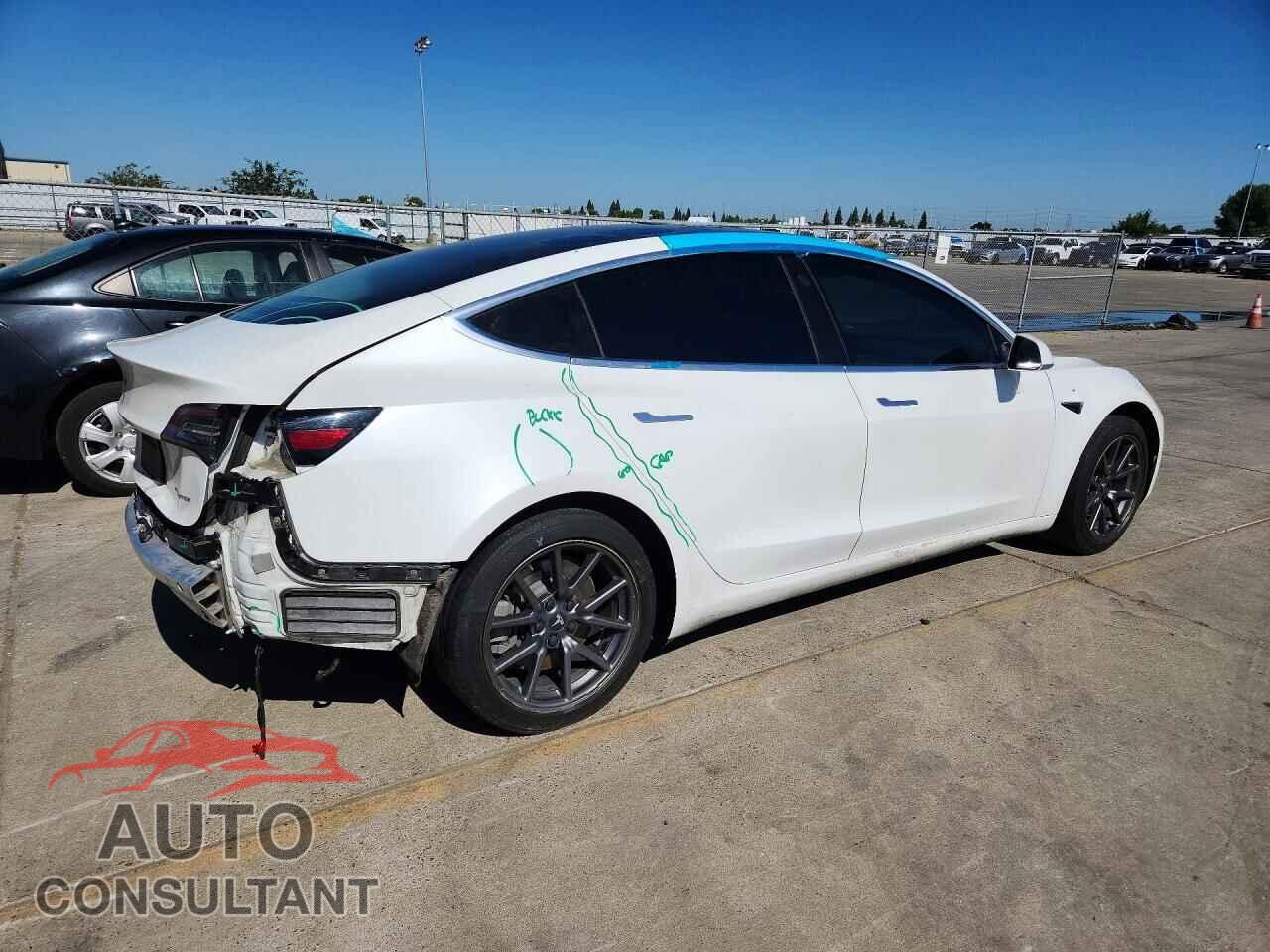 TESLA MODEL 3 2019 - 5YJ3E1EB2KF452891