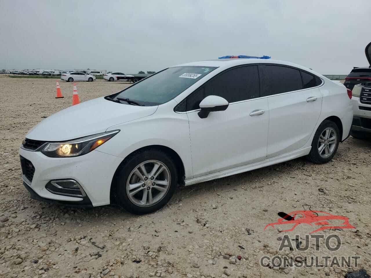 CHEVROLET CRUZE 2017 - 1G1BE5SM5H7133890