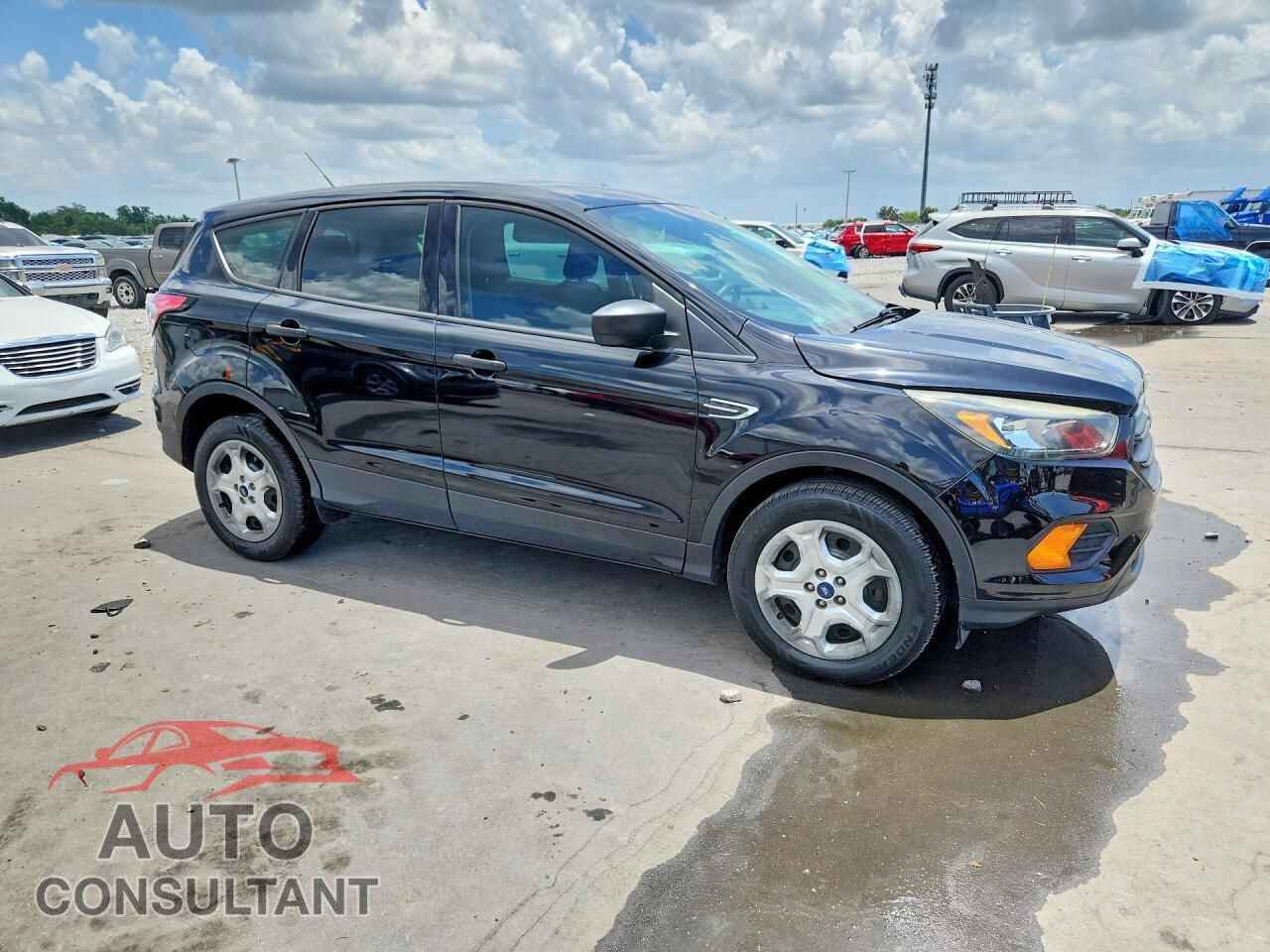 FORD ESCAPE 2018 - 1FMCU0F75JUB36894