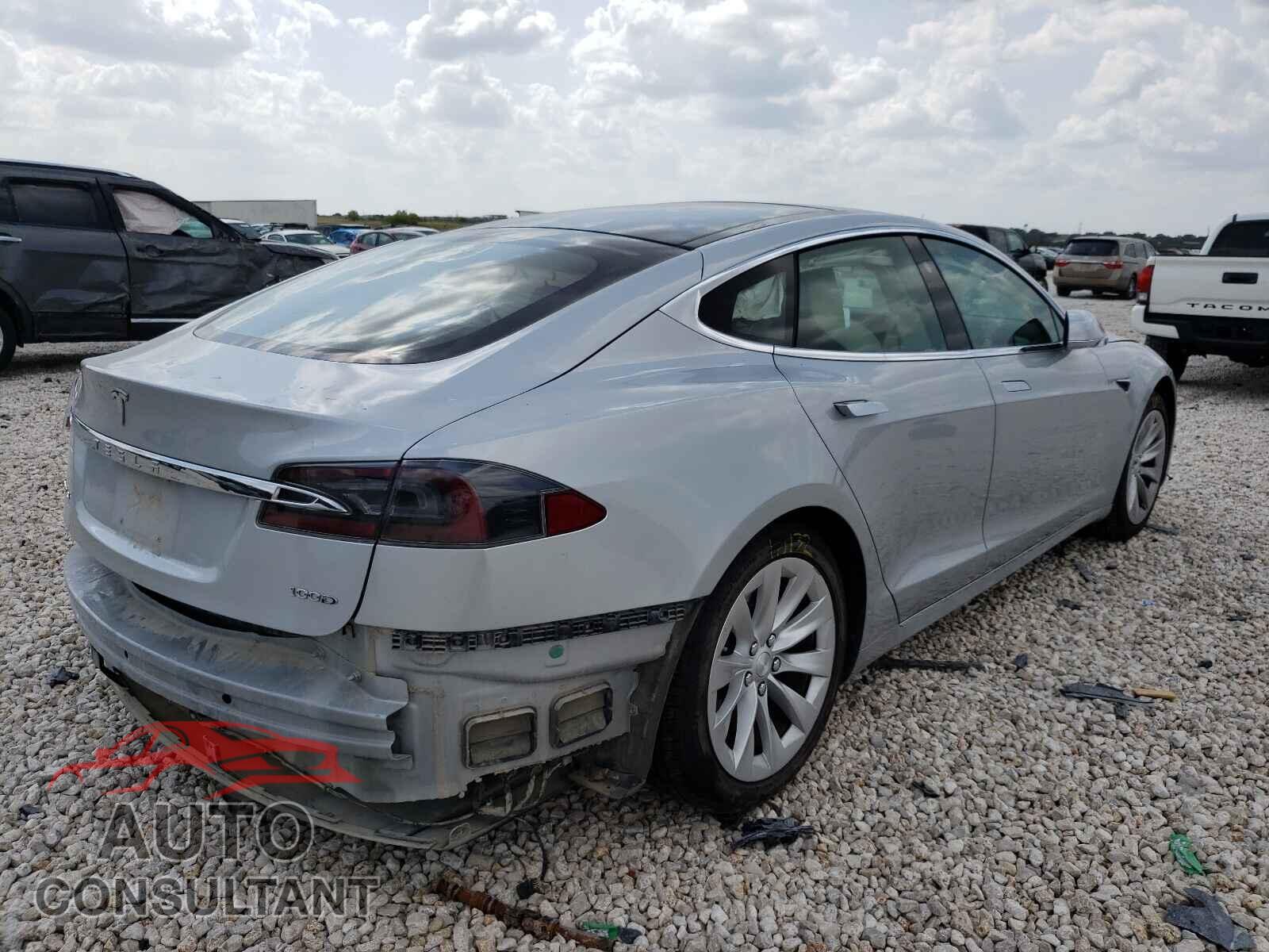 TESLA MODEL S 2018 - 5YJSA1E21JF293402