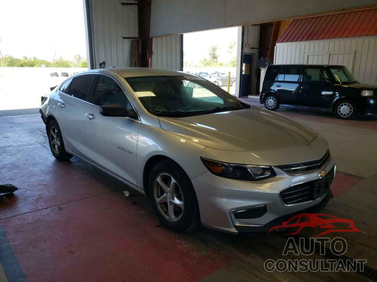 CHEVROLET MALIBU 2017 - 1G1ZC5ST2HF215609