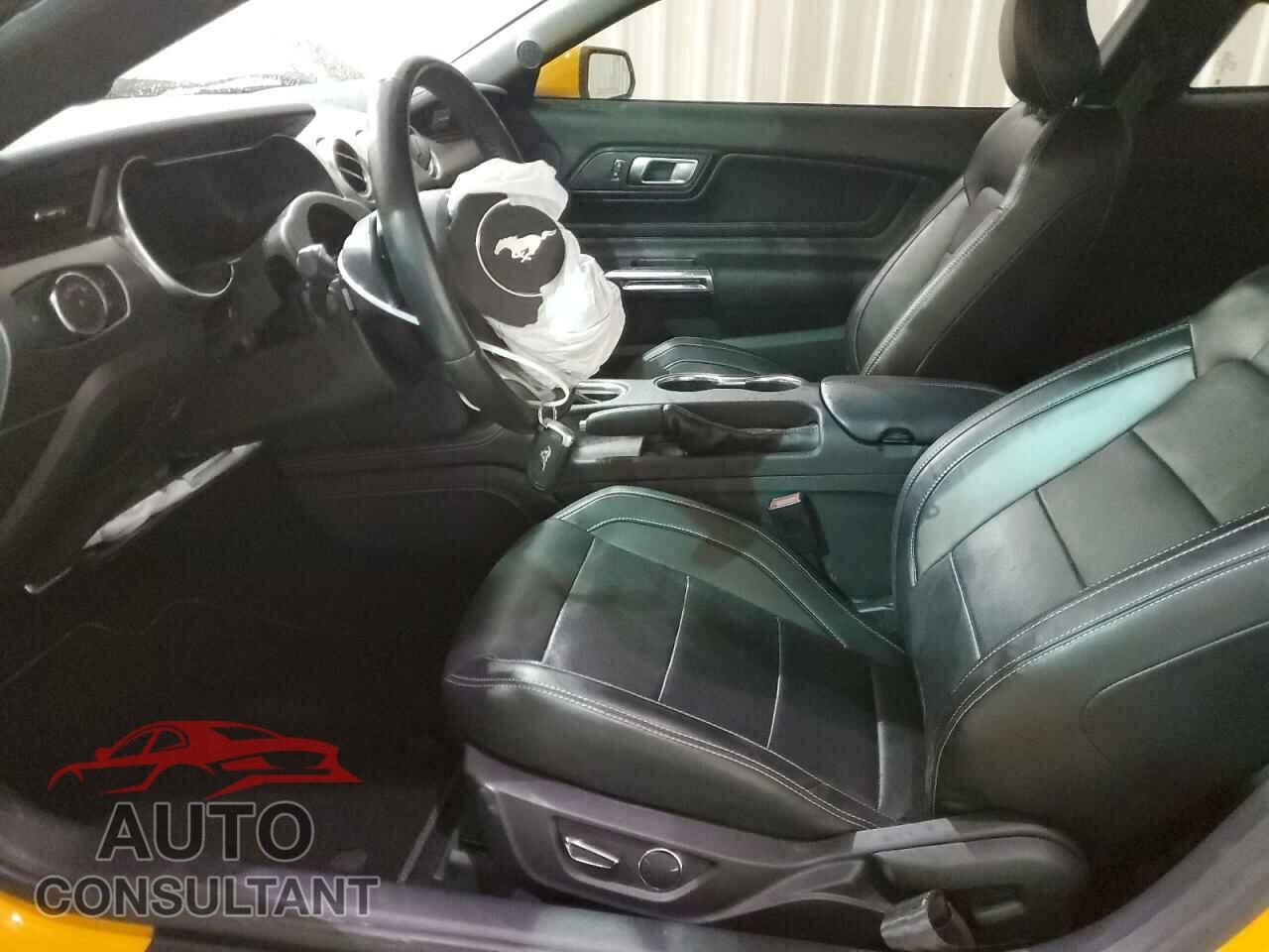 FORD MUSTANG 2019 - 1FA6P8CF2K5192697