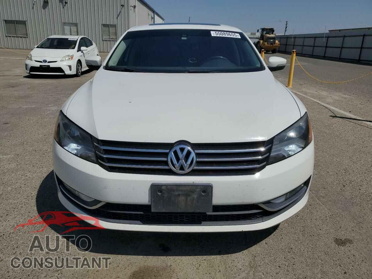 VOLKSWAGEN PASSAT 2014 - 1VWBN7A37EC022995