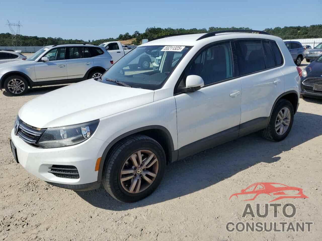 VOLKSWAGEN TIGUAN 2016 - WVGBV7AX2GW577999