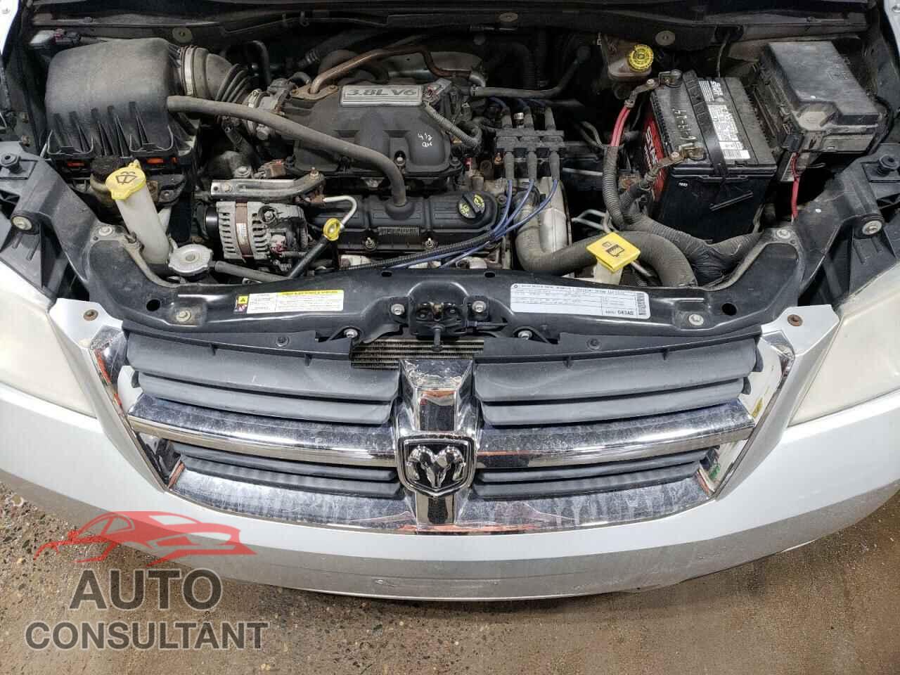 DODGE CARAVAN 2010 - 2D4RN5D11AR367640