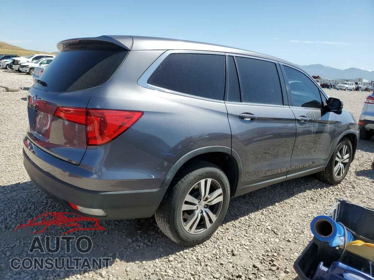 HONDA PILOT 2017 - 5FNYF5H31HB005461
