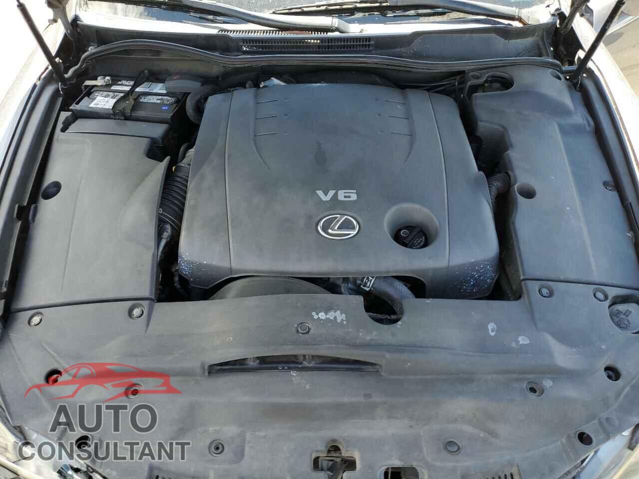 LEXUS IS 2012 - JTHBF5C21C5168933