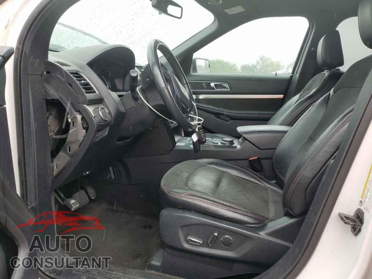 FORD EXPLORER 2018 - 1FM5K8D80JGA32076