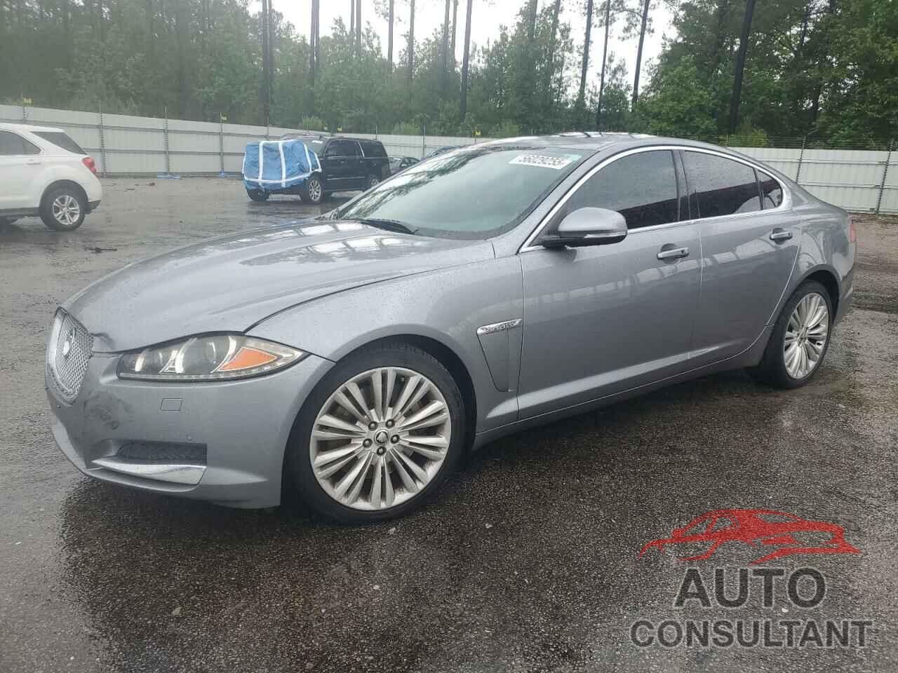 JAGUAR XF 2012 - SAJWA0HB0CLS43700