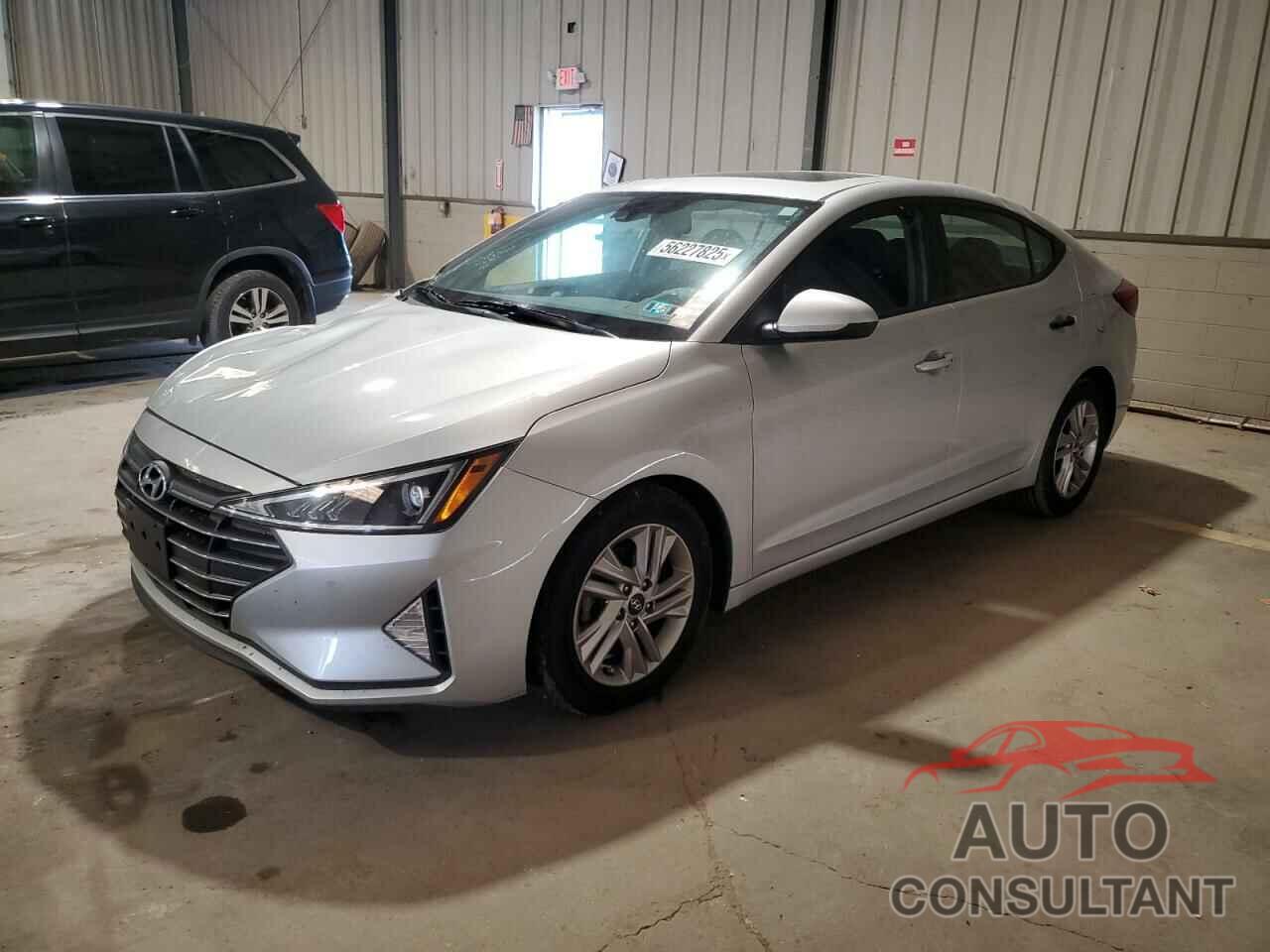 HYUNDAI ELANTRA 2019 - 5NPD84LF2KH493753