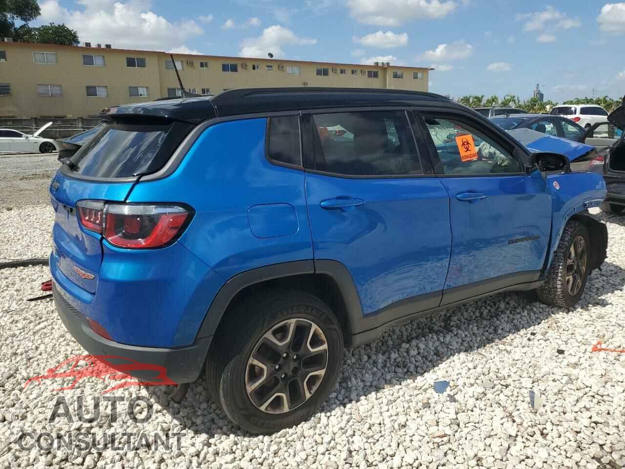 JEEP COMPASS 2017 - 3C4NJDDB5HT611243