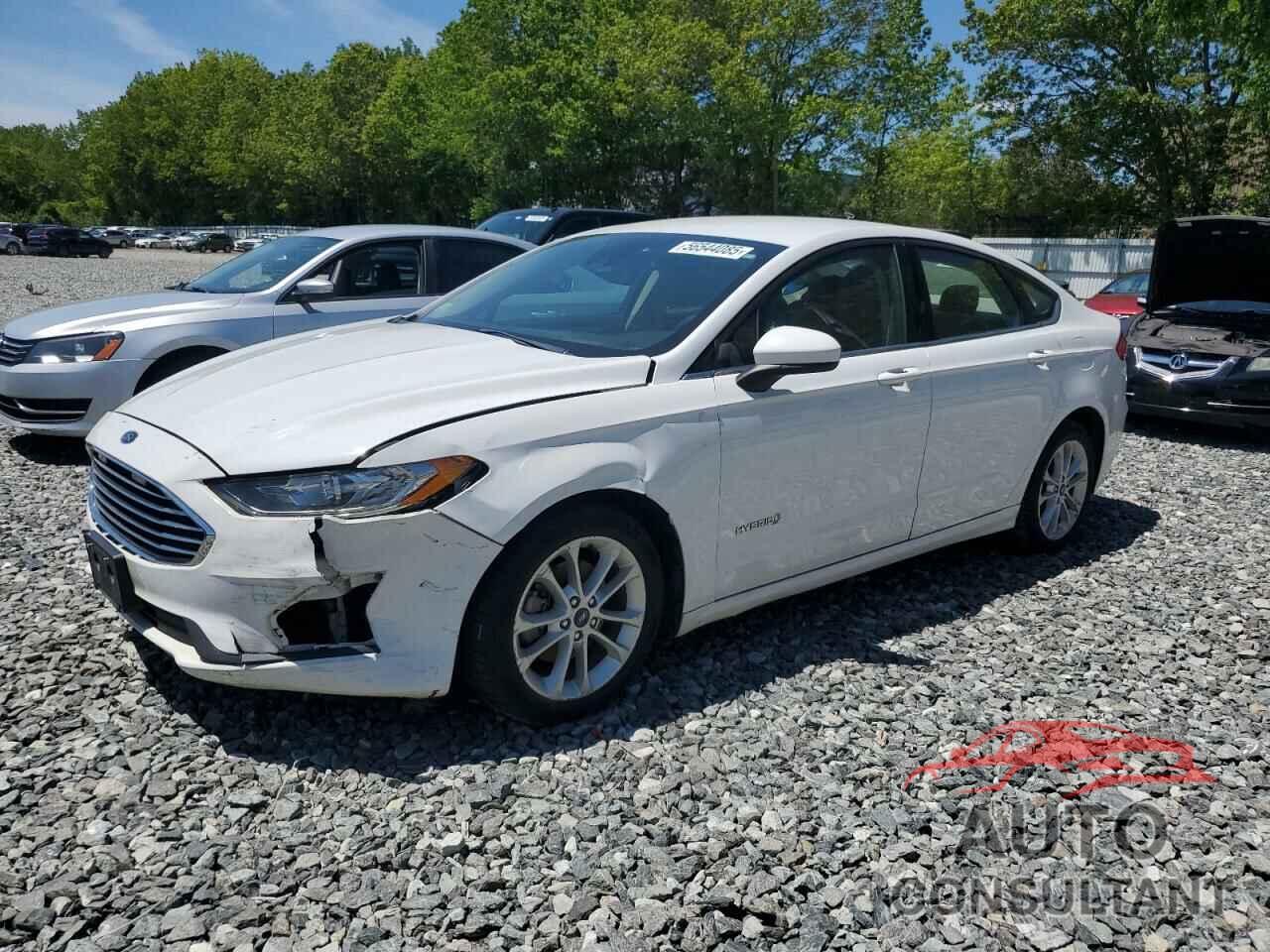 FORD FUSION 2019 - 3FA6P0LU3KR151430