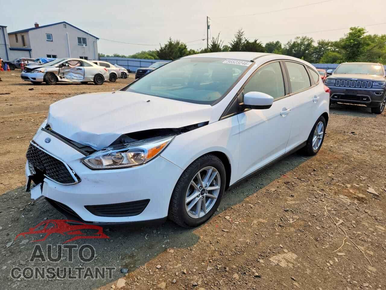 FORD FOCUS 2018 - 1FADP3K22JL290776