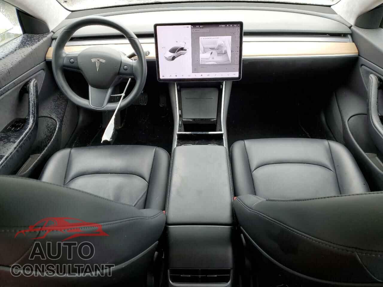 TESLA MODEL 3 2017 - 5YJ3E1EA7HF000824