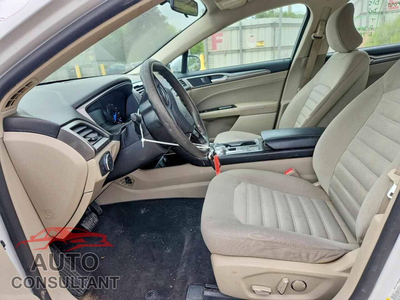 FORD FUSION 2017 - 3FA6P0H76HR402677