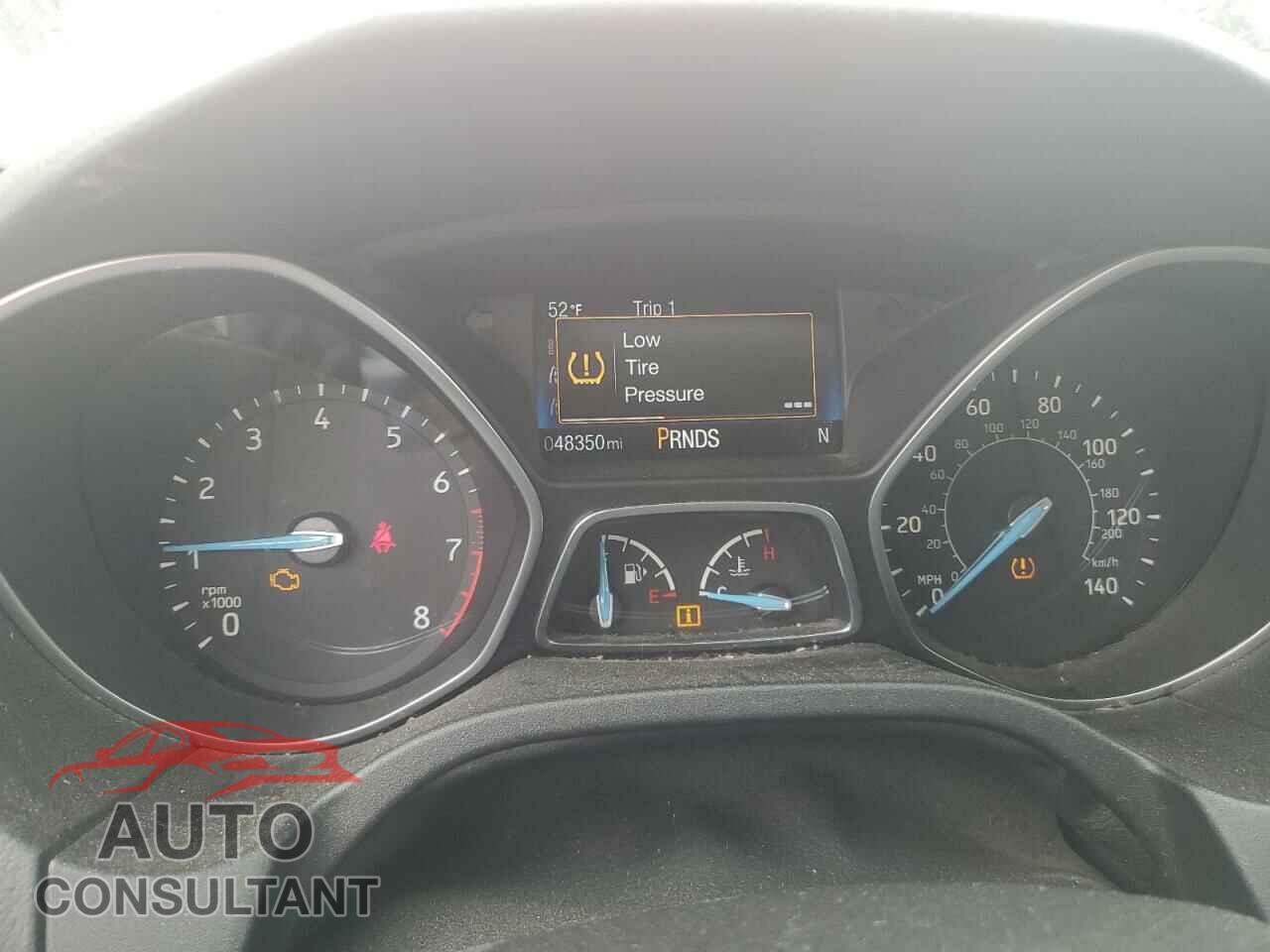 FORD FOCUS 2017 - 1FADP3M21HL239194