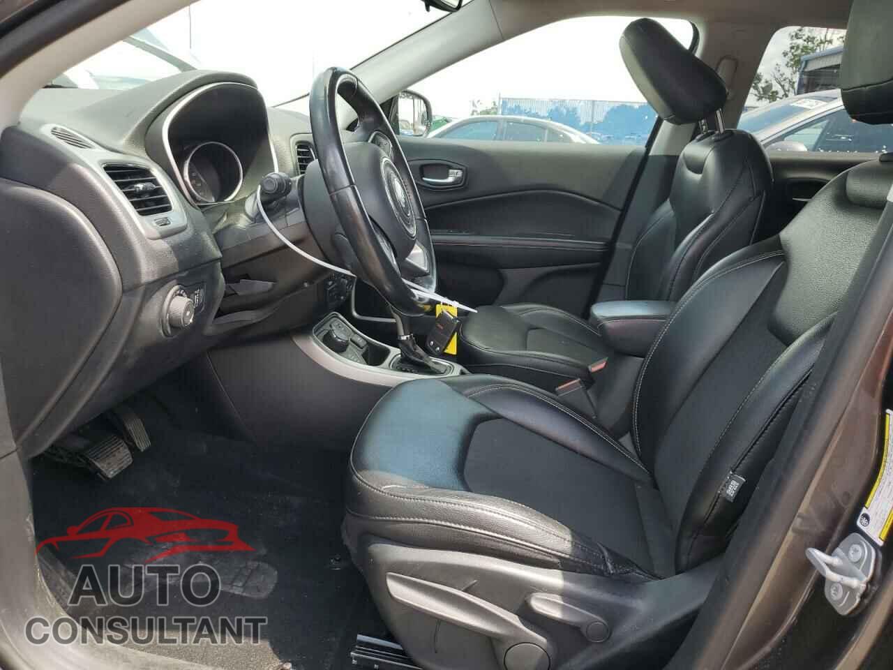 JEEP COMPASS 2019 - 3C4NJDBB6KT650403