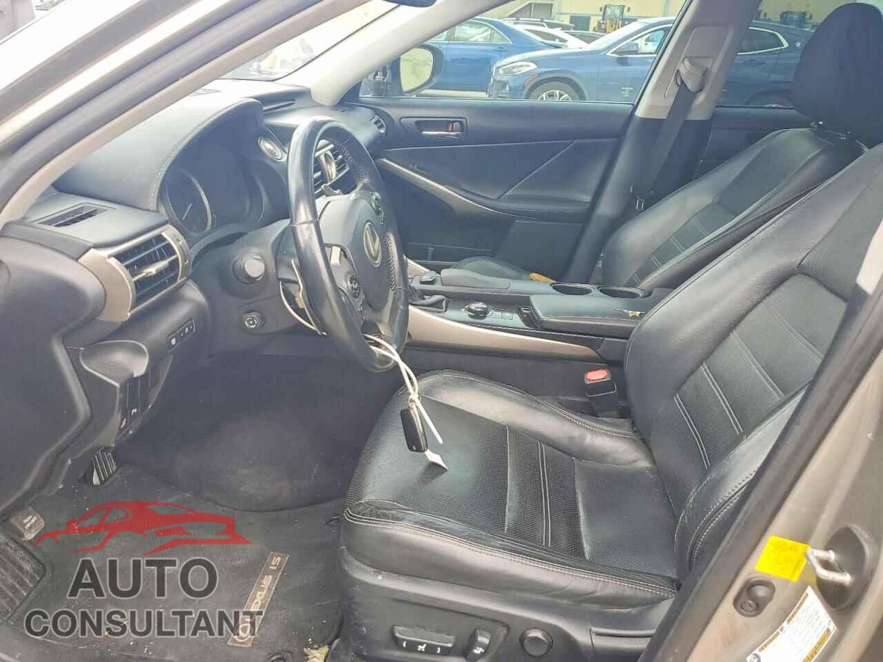 LEXUS IS 2014 - JTHCF1D23E5013167