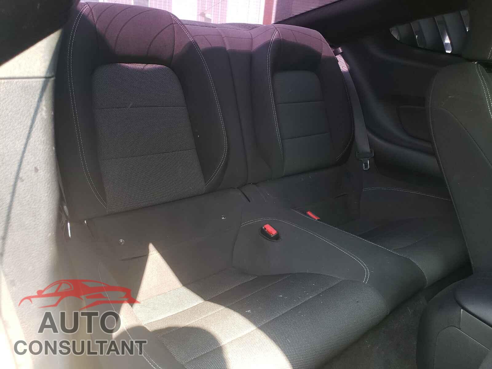 FORD MUSTANG 2017 - 1FA6P8AM9H5240917