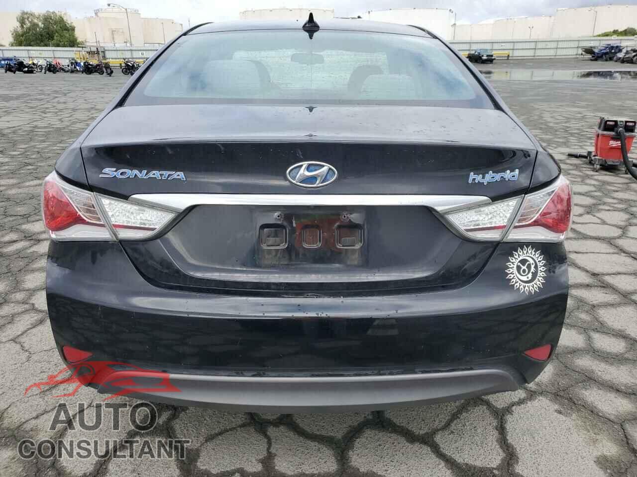 HYUNDAI SONATA 2014 - KMHEC4A47EA114371