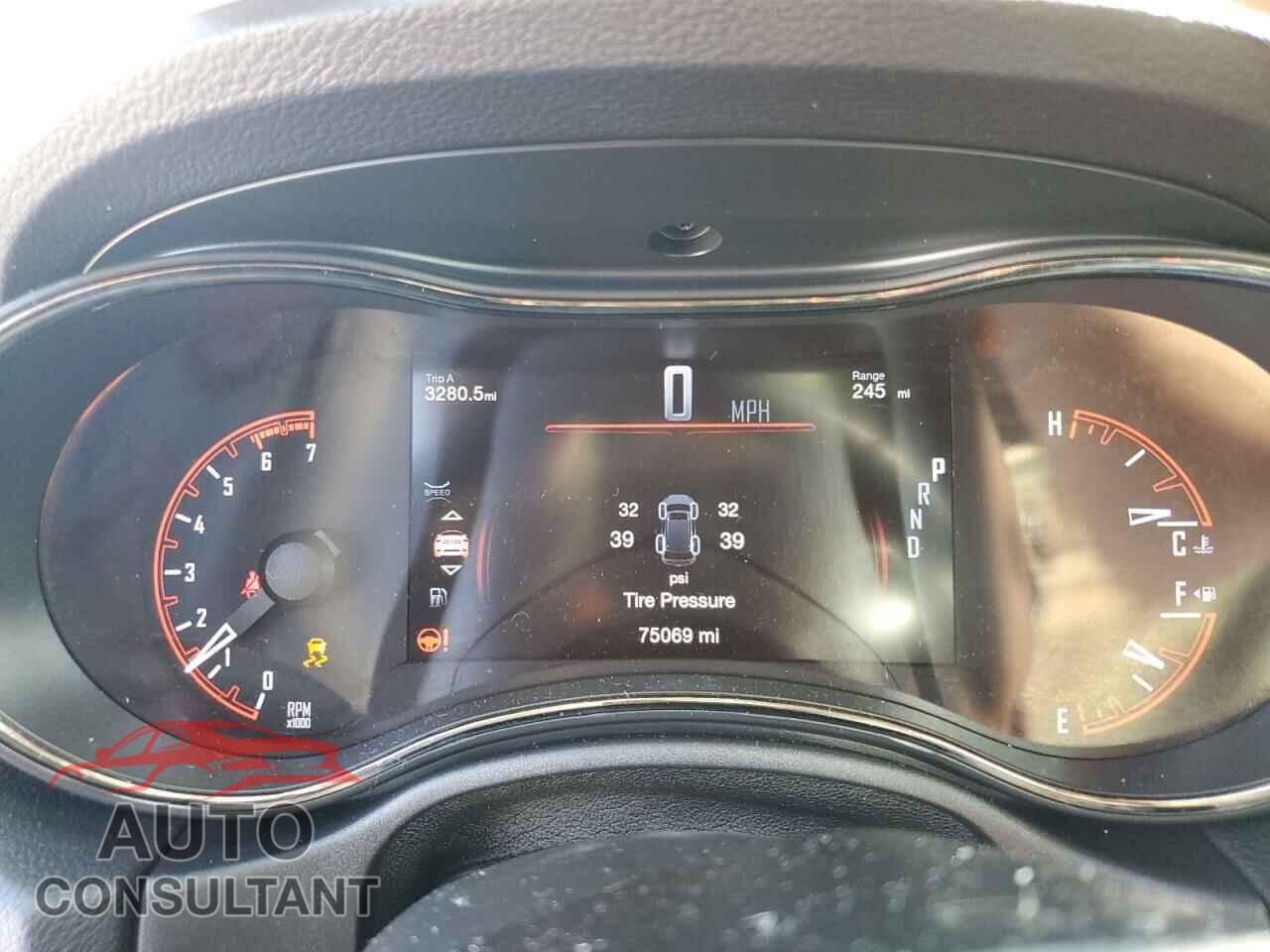 DODGE DURANGO 2018 - 1C4SDHCT3JC362132