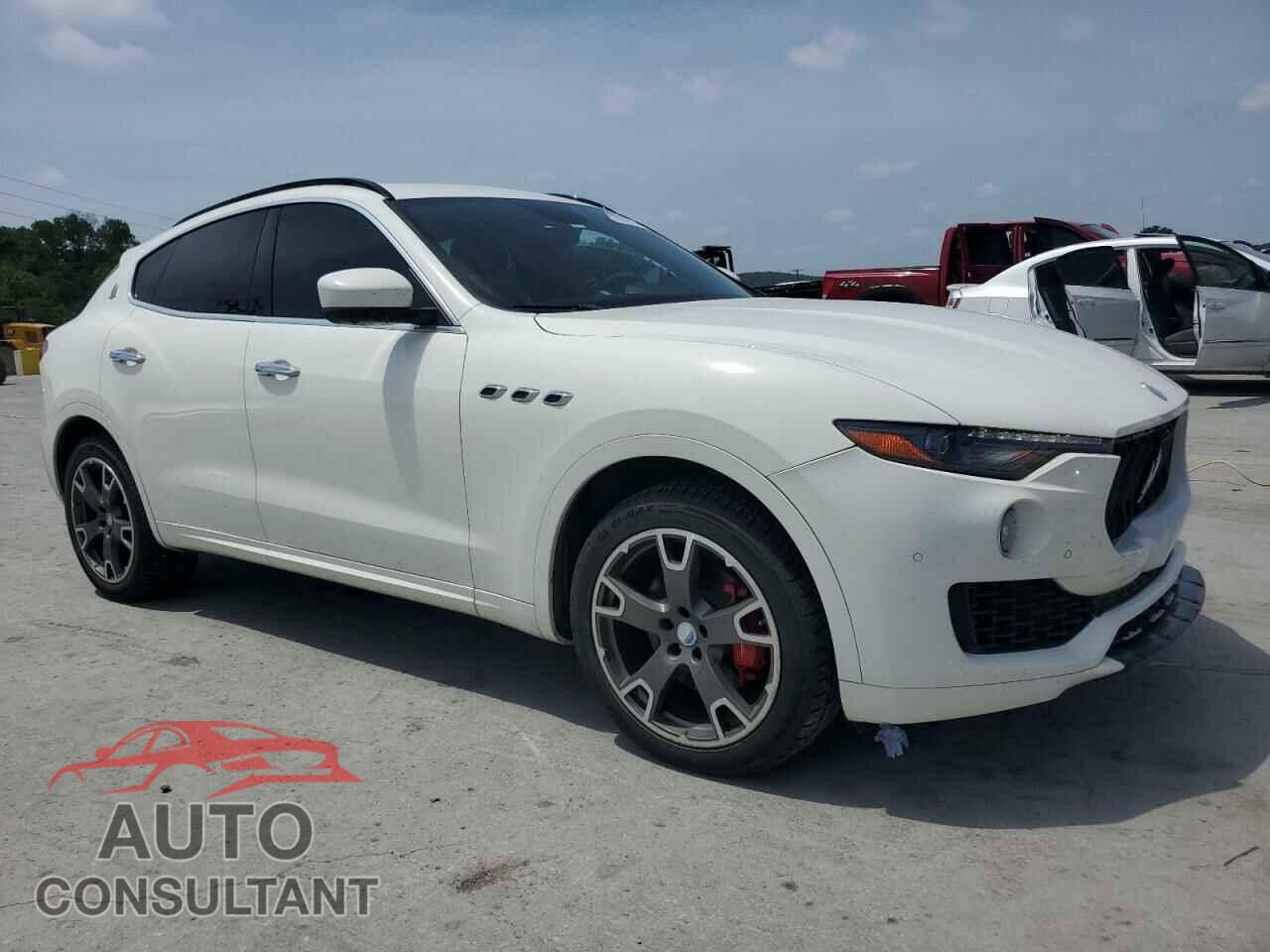 MASERATI ALL MODELS 2017 - ZN661XUS8HX217521
