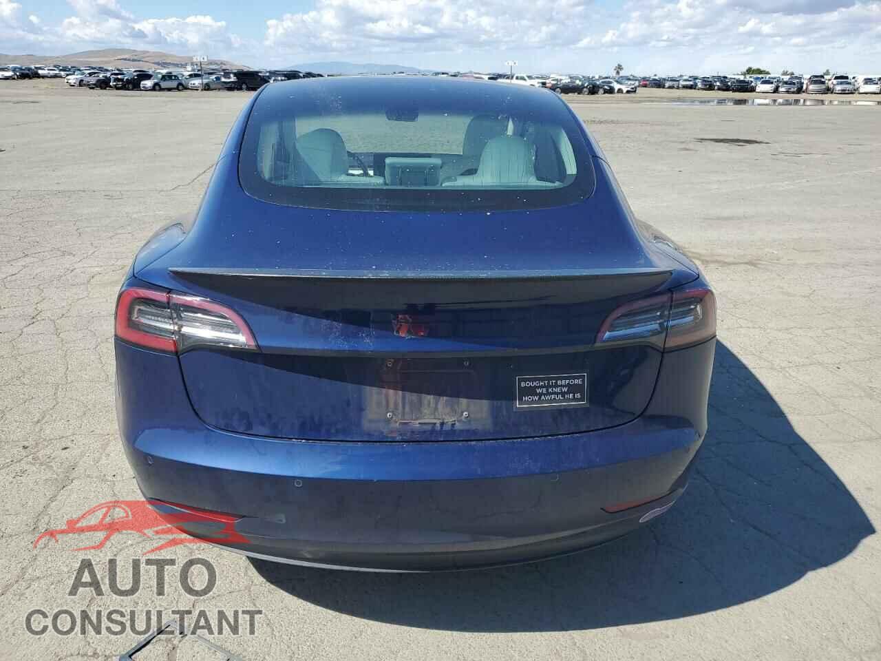TESLA MODEL 3 2018 - 5YJ3E1EB8JF080780