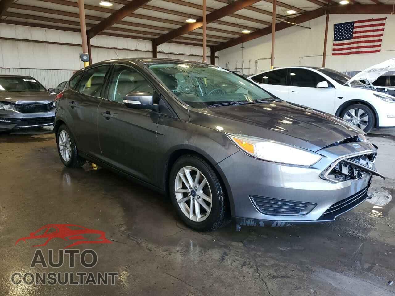 FORD FOCUS 2017 - 1FADP3K24HL286576