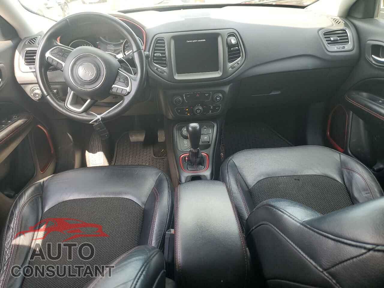 JEEP COMPASS 2018 - 3C4NJDDBXJT199049