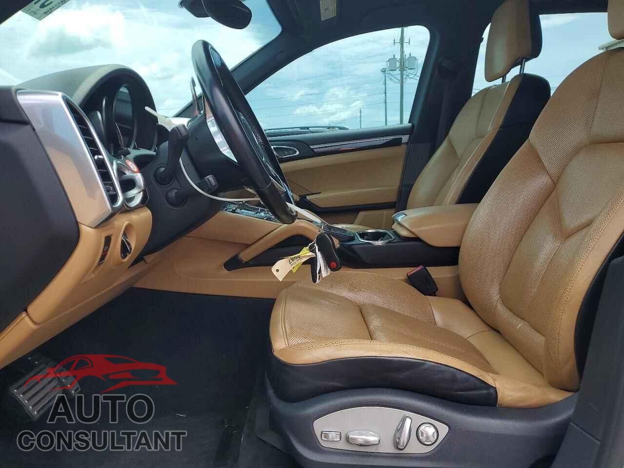 PORSCHE CAYENNE 2017 - WP1AE2A22HLA74286