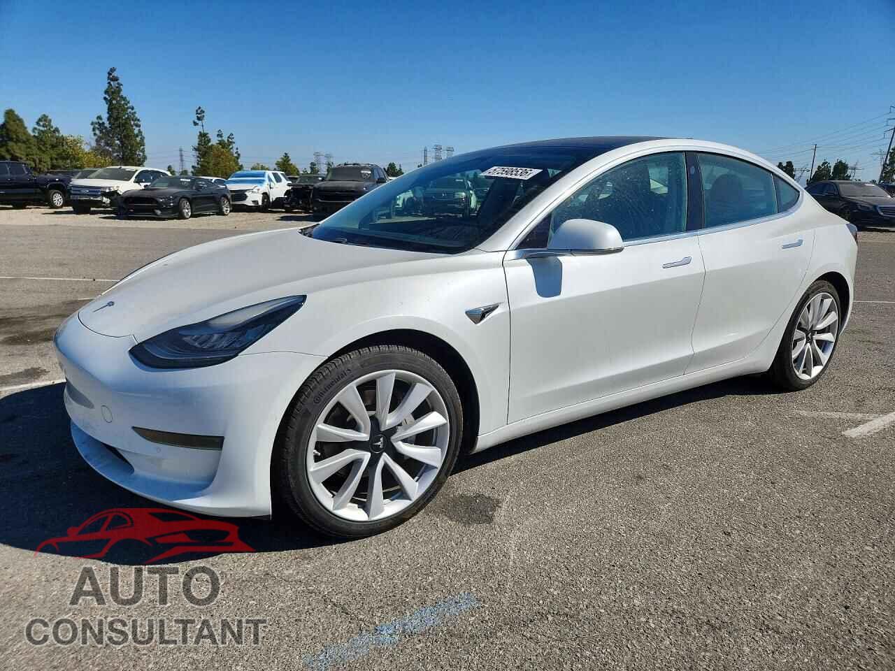TESLA MODEL 3 2020 - 5YJ3E1EAXLF806455