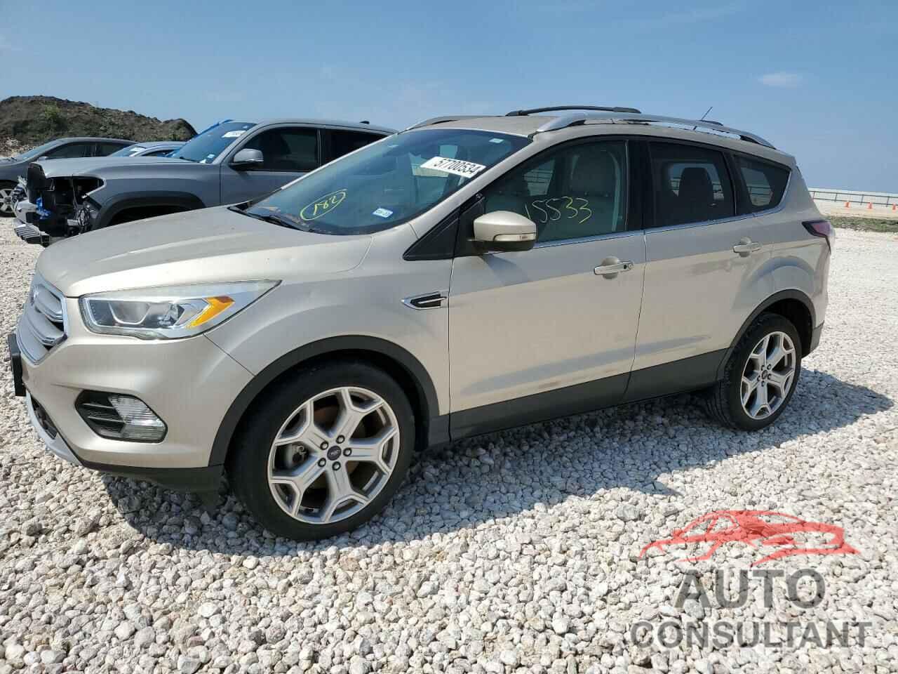 FORD ESCAPE 2017 - 1FMCU0J93HUD53055