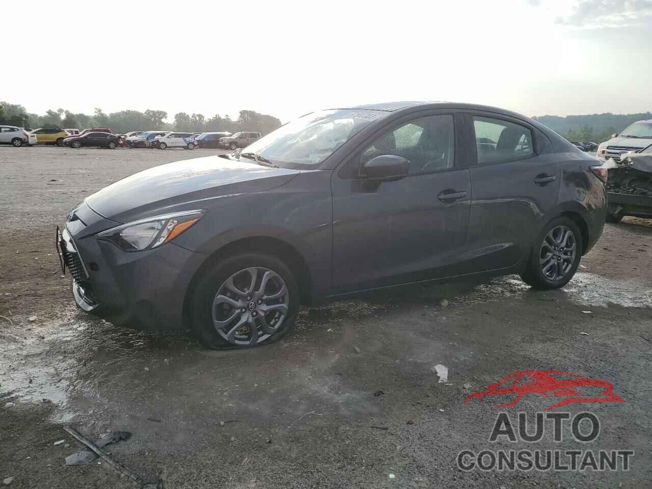 TOYOTA YARIS 2019 - 3MYDLBYV2KY526354