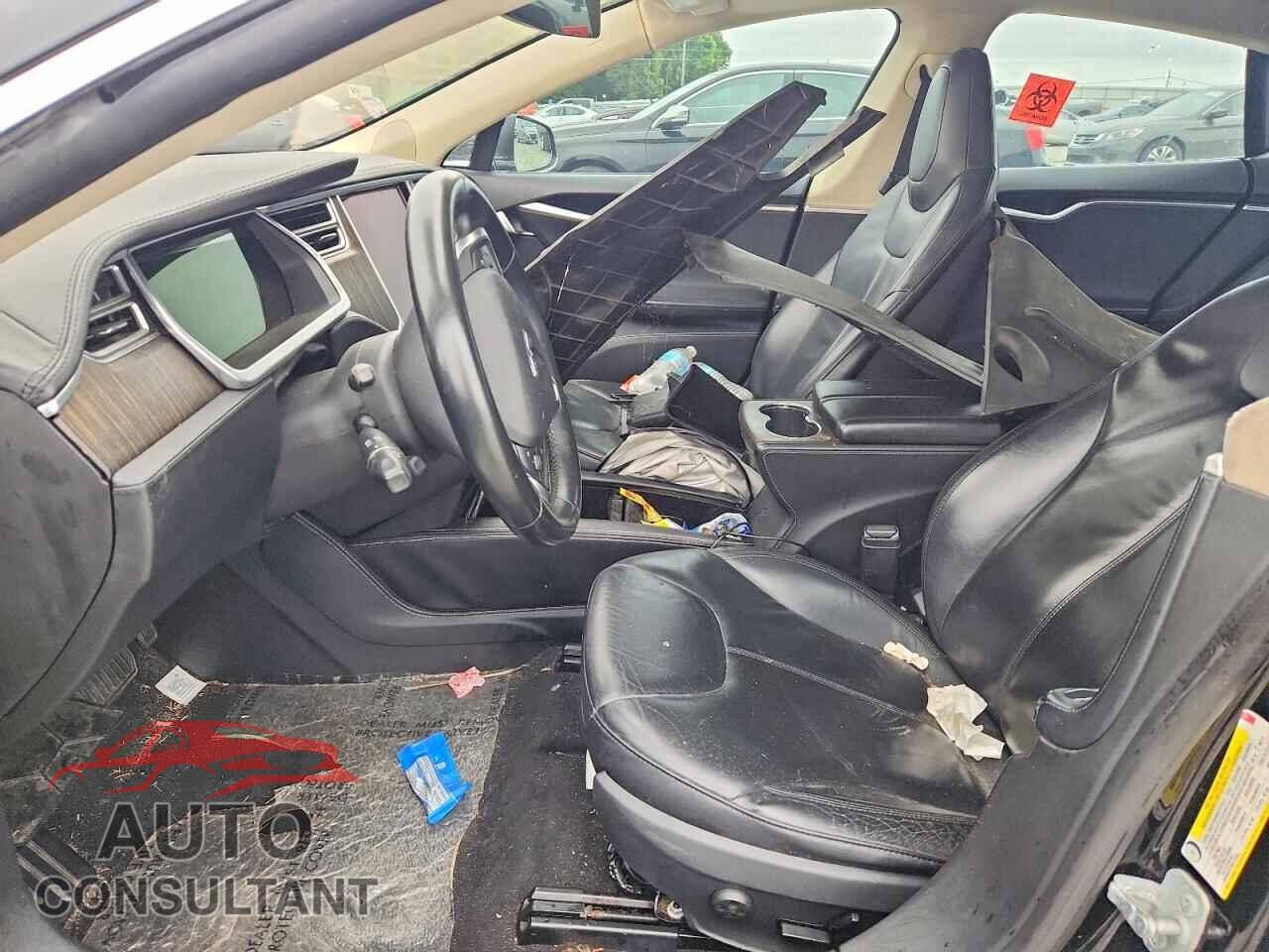 TESLA MODEL S 2013 - 5YJSA1CN3DFP26350