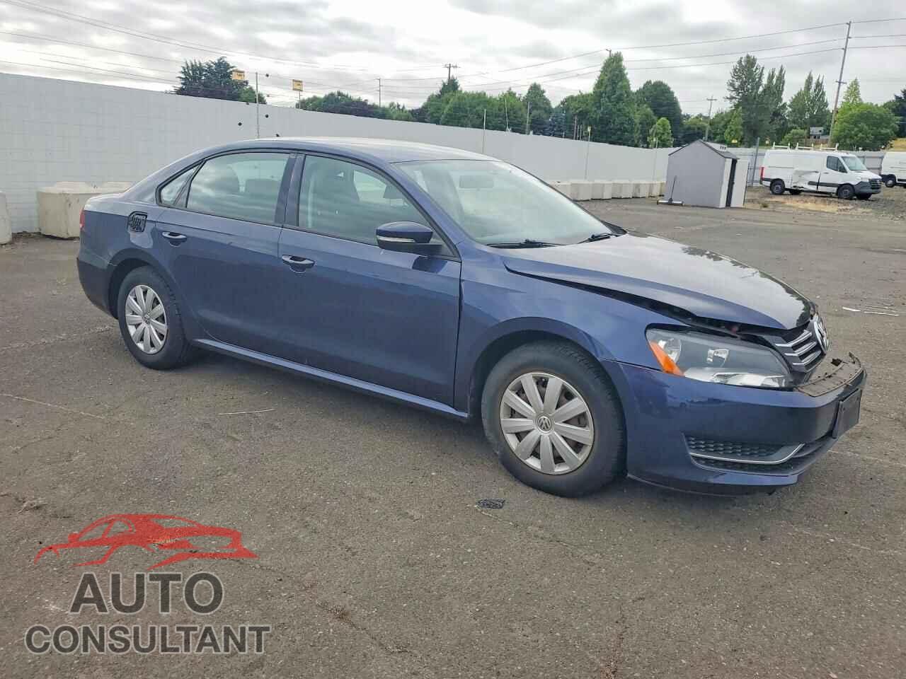 VOLKSWAGEN PASSAT 2013 - 1VWAP7A34DC040097