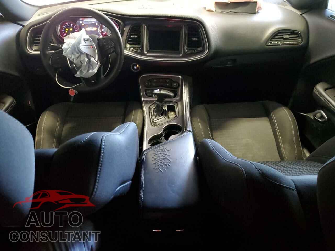 DODGE CHALLENGER 2018 - 2C3CDZAG8JH121877