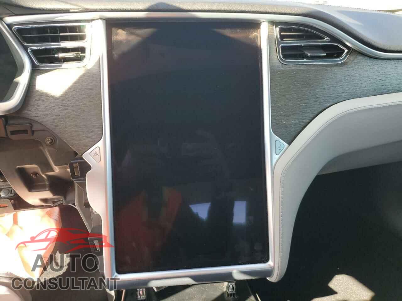 TESLA MODEL S 2013 - 5YJSA1CN9DFP05194