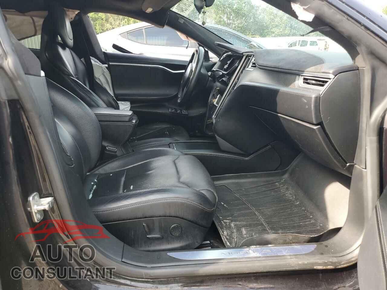 TESLA MODEL S 2017 - 5YJSA1E43HF184578