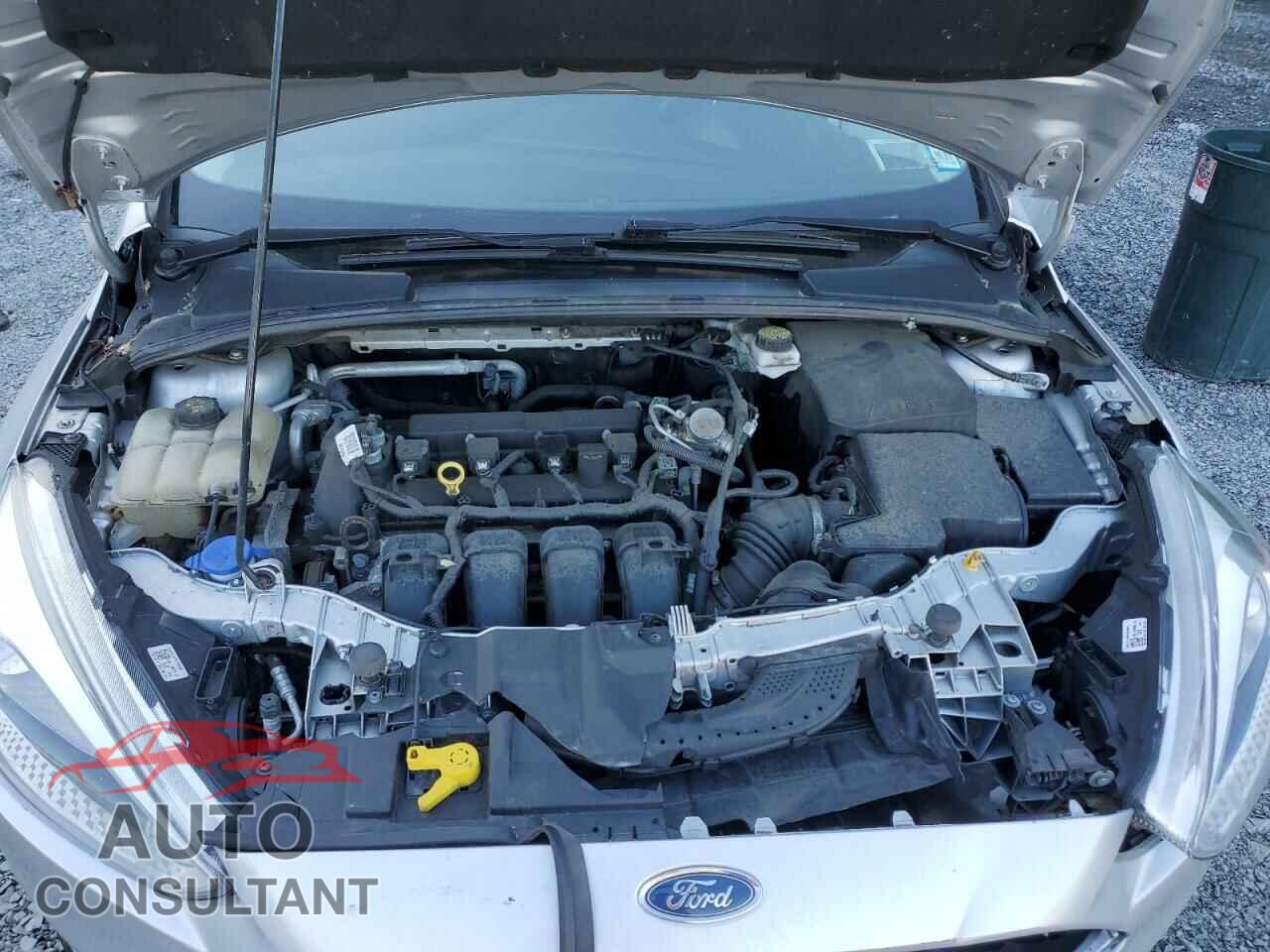 FORD FOCUS 2018 - 1FADP3E20JL237781