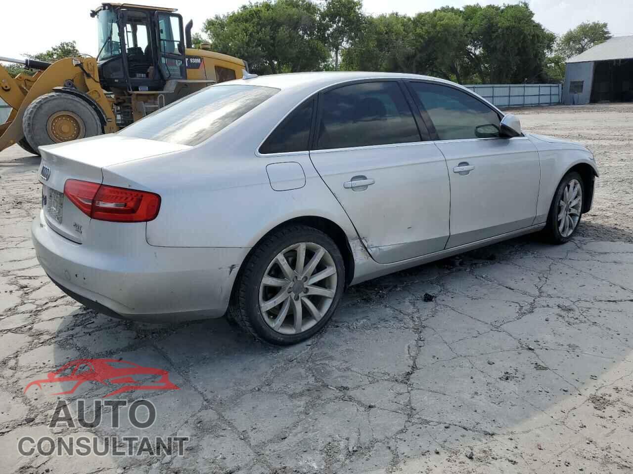 AUDI A4 2013 - WAUFFAFL1DN024376