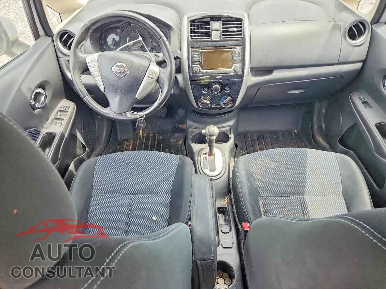 NISSAN VERSA 2016 - 3N1CE2CP1GL355584